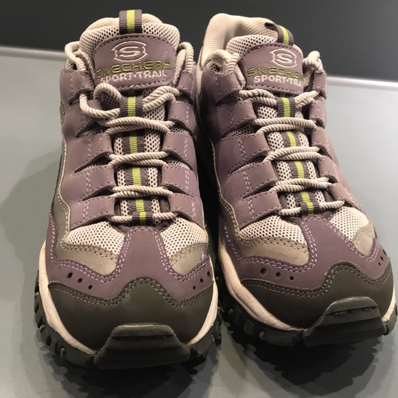 skechers women's hikers